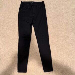 1822 Denim Black “butter” skinny jeans Sz 26